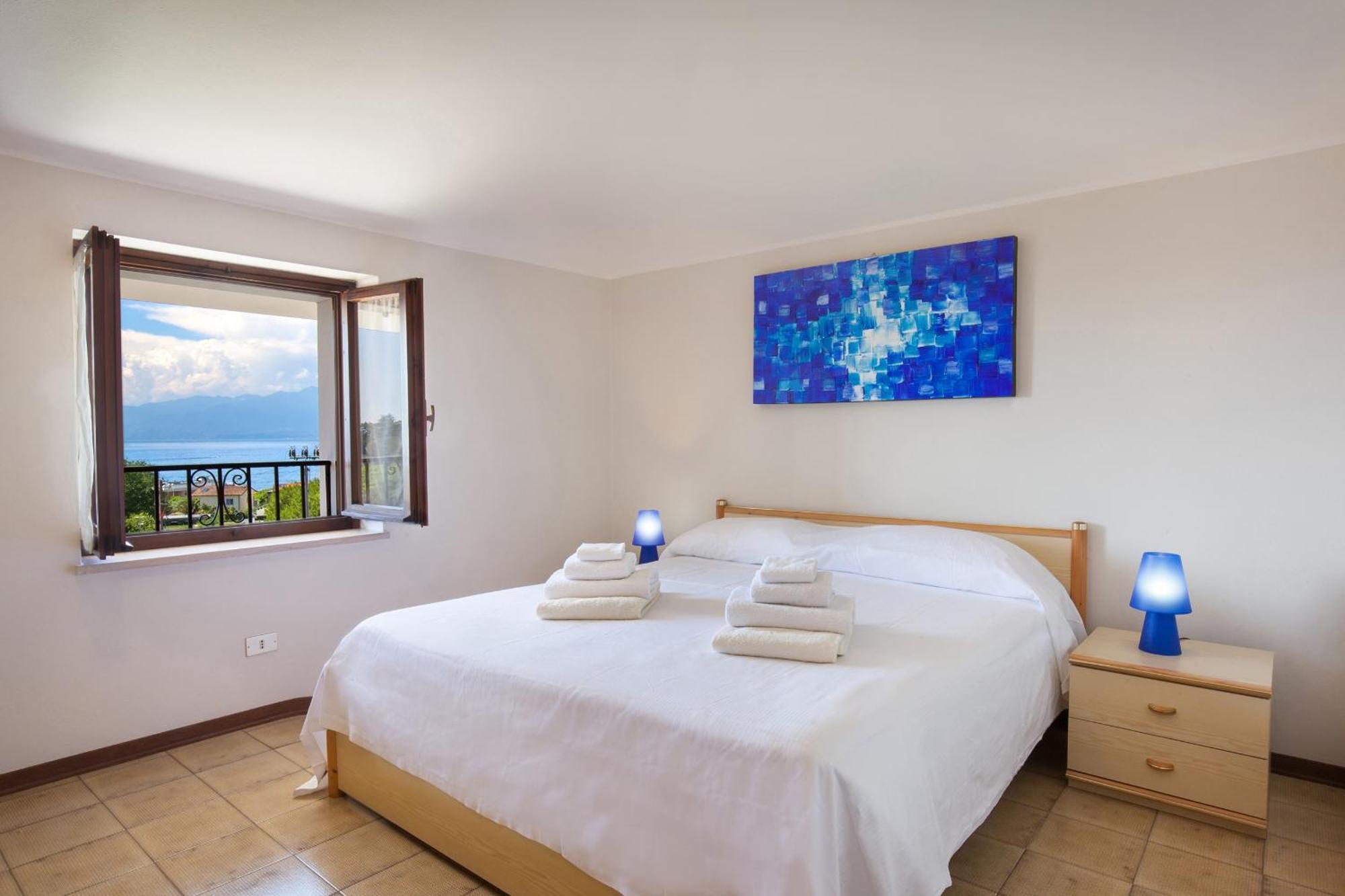 Apartment Rosa Noisette Lazise Exterior photo